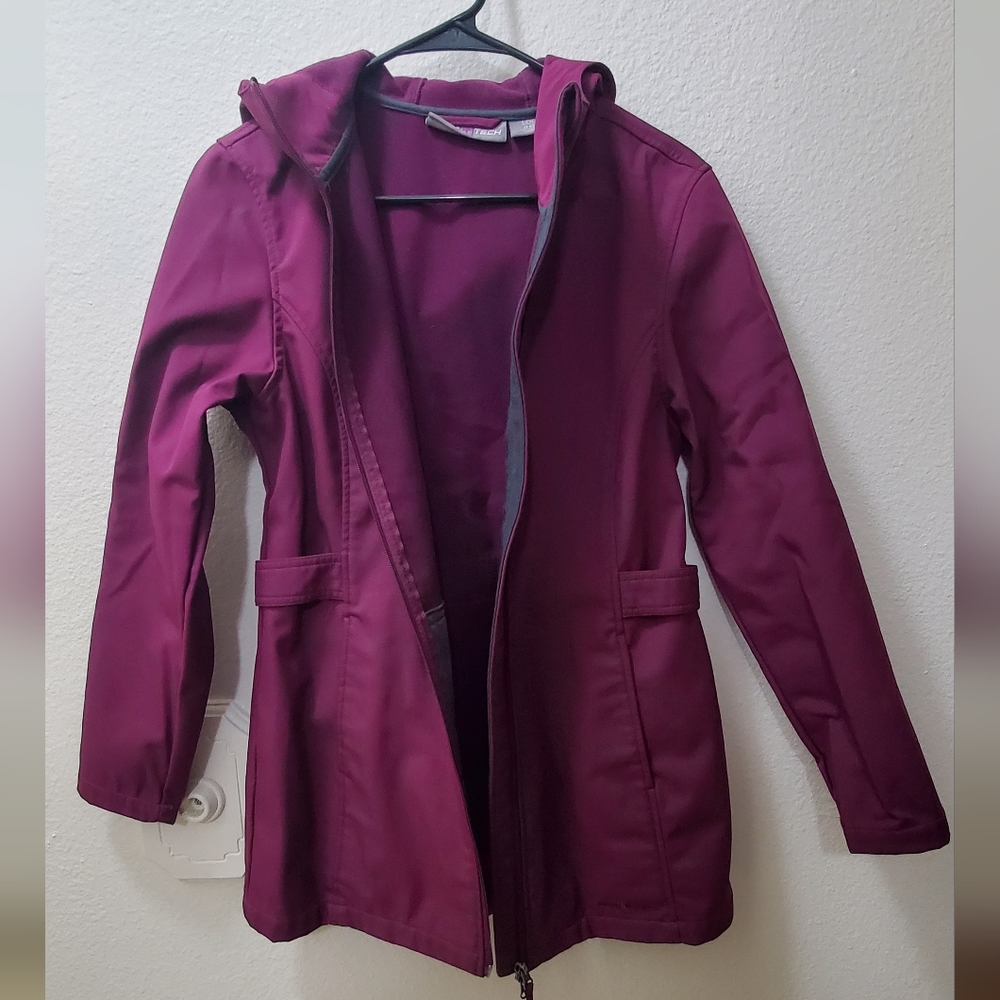 Free Tech Jacket for Women in Fuchsia